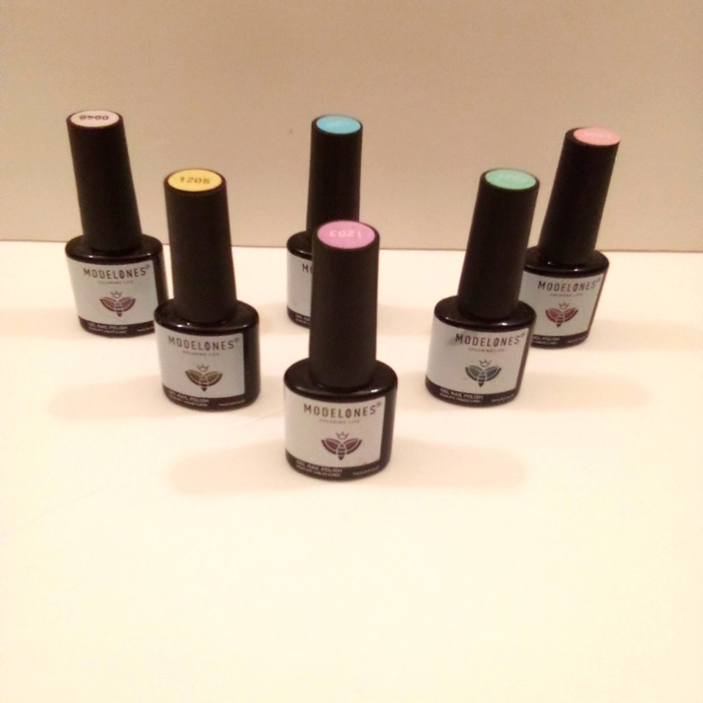 Modelones Gel Nail Polish 6 different colors  New/ wo Tags
